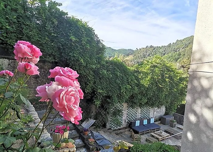 La Dolce Vita Camille